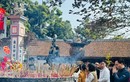 Hình ảnh xấu xí ở 9 giếng đền Cô Chín
