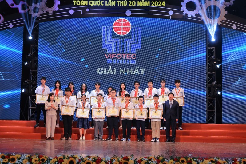 Tự làm thí nghiệm hóa học với gần 200 hợp chất trên... web Tu lam thi nghiem hoa hoc voi gan 200 hop chat tren... web