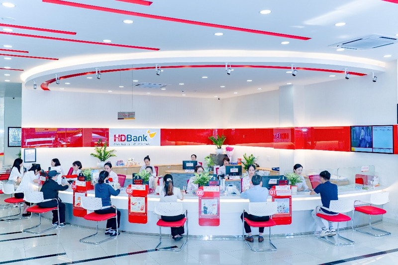 Tu san xuat den chuyen doi so: HDBank dong hanh doanh nghiep-Hinh-2