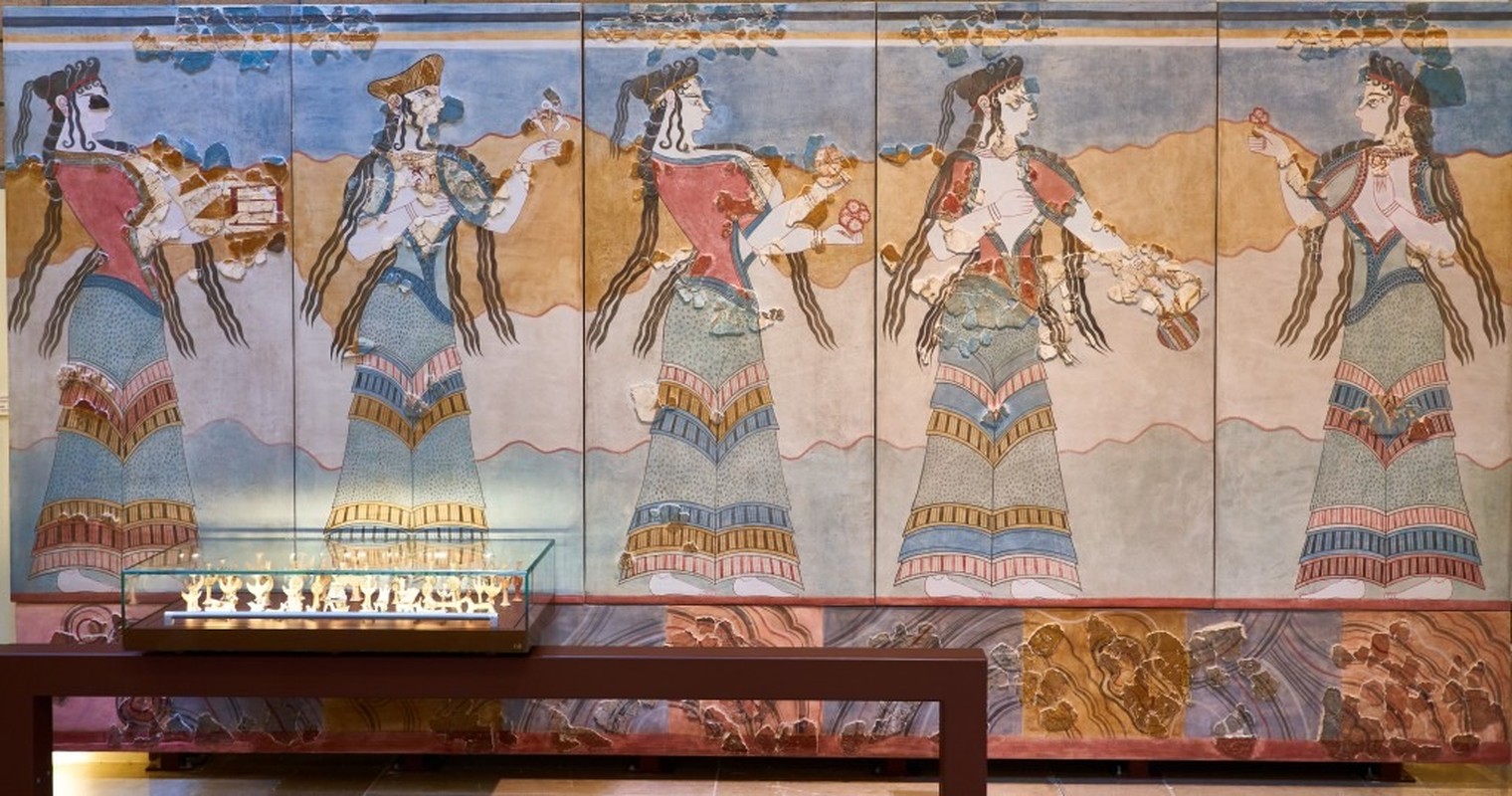 Phuc dung guong mat nu nhan 3.500 tuoi, ngo ngang dung mao-Hinh-6