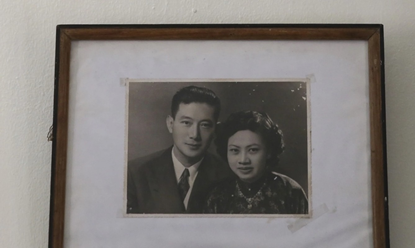Biet thu go quy cua dai gia giau nhat pho co Ha Noi xua-Hinh-2