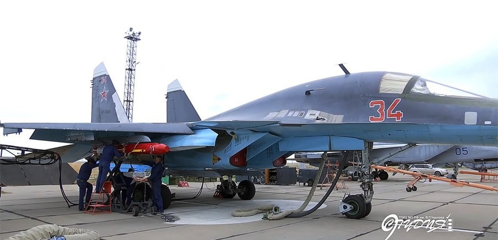 'Ten lua lai' Grom gay ac mong cho phong khong Ukraine-Hinh-18